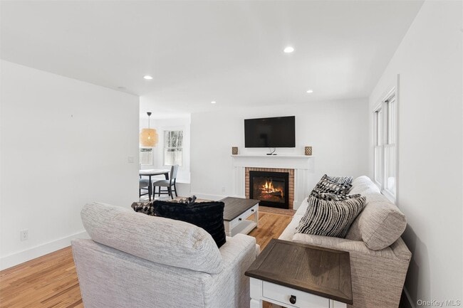 502 Springs Fireplace Rd