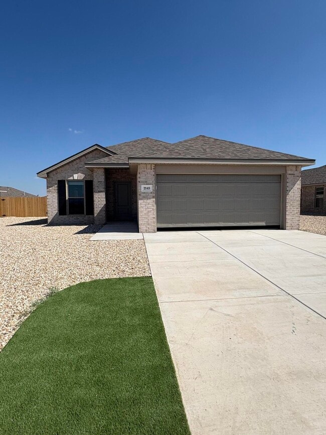 Building Photo - 2145 Langford Ave