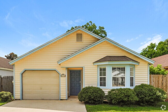 Building Photo - 1874 Ontario Ct Rental