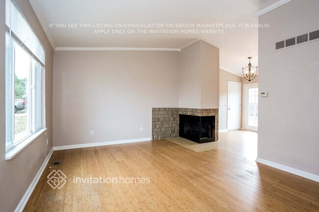 Photo - 4817 S Pitkin Way