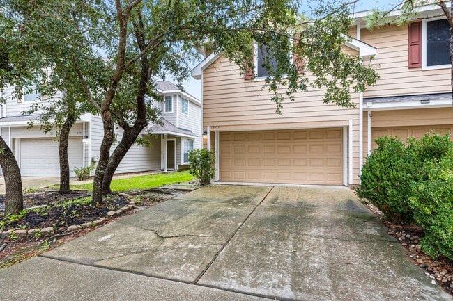 Photo - 12475 Saratoga Woods Ln