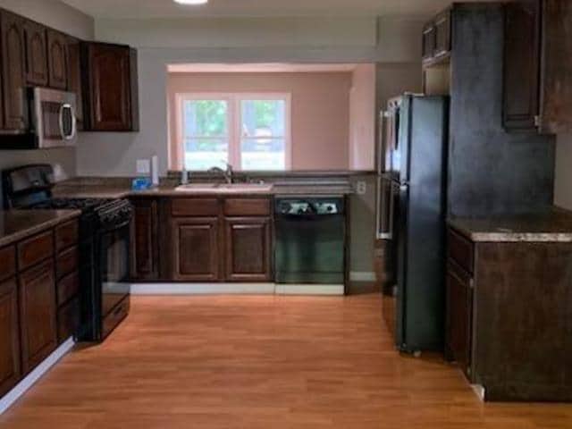 Photo - 5411 W Lake Shore Dr