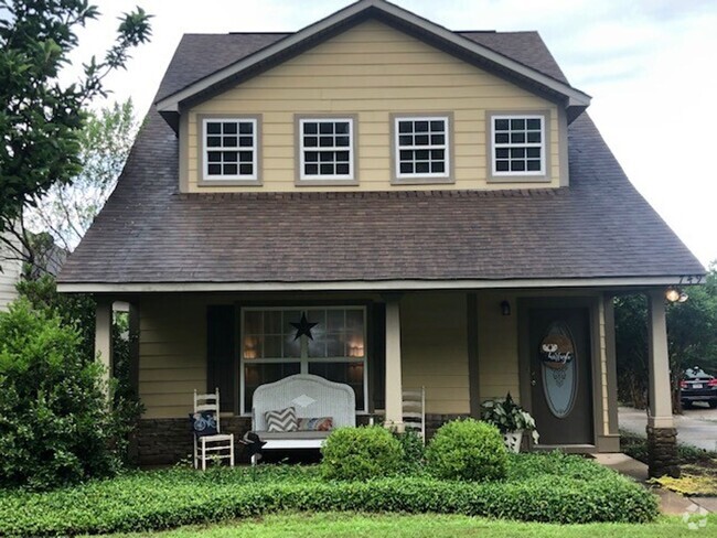Building Photo - Lundy Chase Subdivision Rental