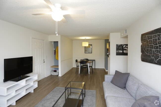 2BR, 2BA - 2A_996 SF