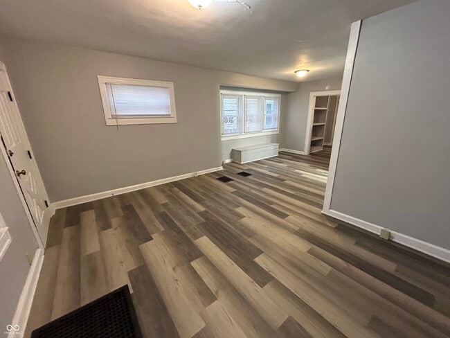 Photo - 1839 N Dexter St