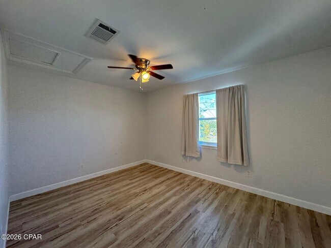 Photo - 8003 Beach Dr