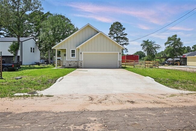 Building Photo - 24644 Cavan St Rental