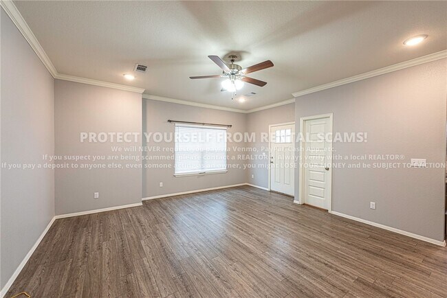 1374 N Corsica Dr