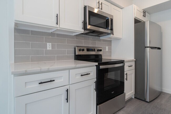 Photo - 6604 Lansdowne Ave Unit 3