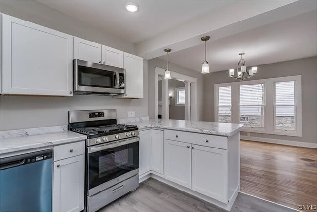 Photo - 135 N Washington St