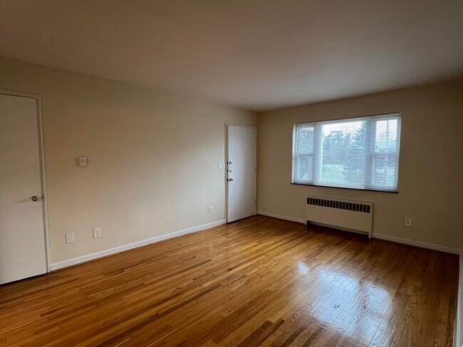 Photo - 2699 Dixie Hwy