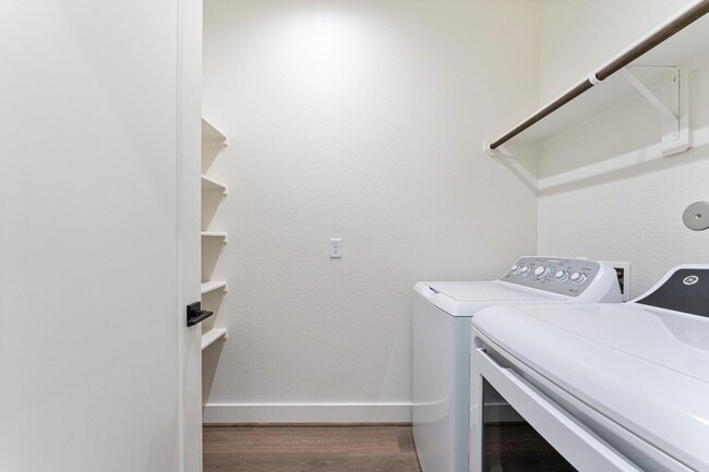 Photo - 2753 Sunny Briar Dr