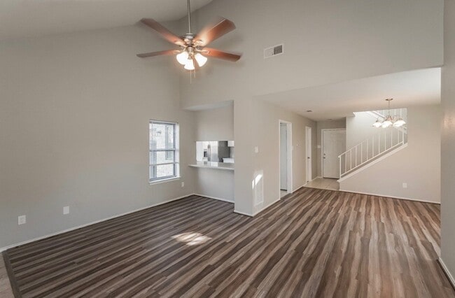 Photo - 6915 Eagle Ridge Dr