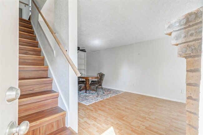 Photo - 1505 Ward Rd Unit 144