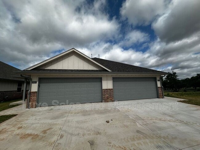 Building Photo - 3715 Franks Wy