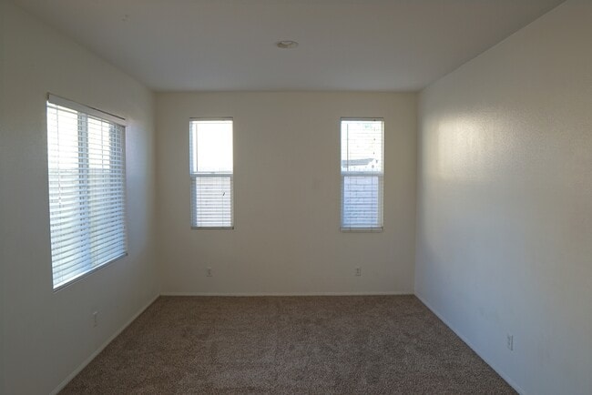 40804 Treasure City Ln