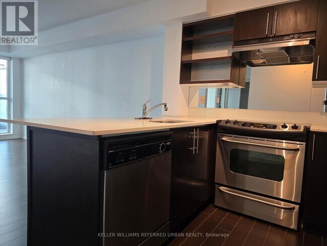 Photo - 96 St Patrick St Unit 1605