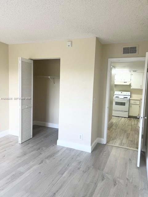 Photo - 10749 Cleary Blvd Unidad 307