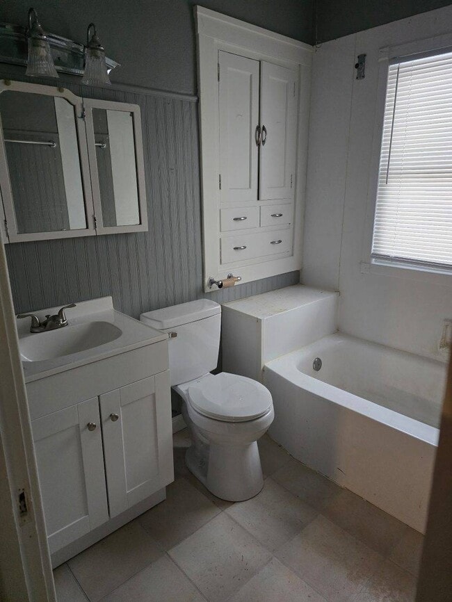 Photo - 1318 N Machin Ave