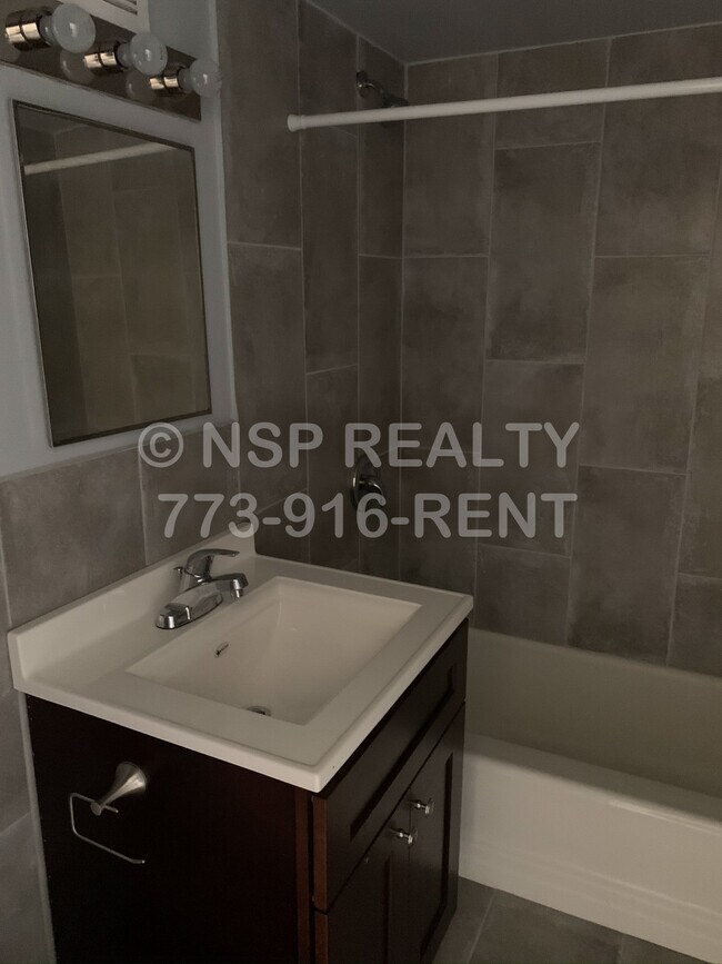 1230 Carol St Unit B