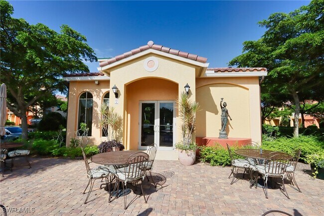 Photo - 8601 Piazza Del Lago Cir Unit 101
