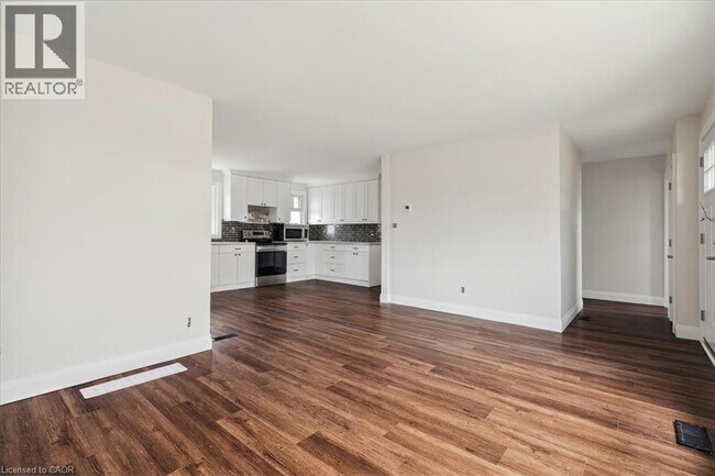 Photo - 79 CANTERBURY Ave