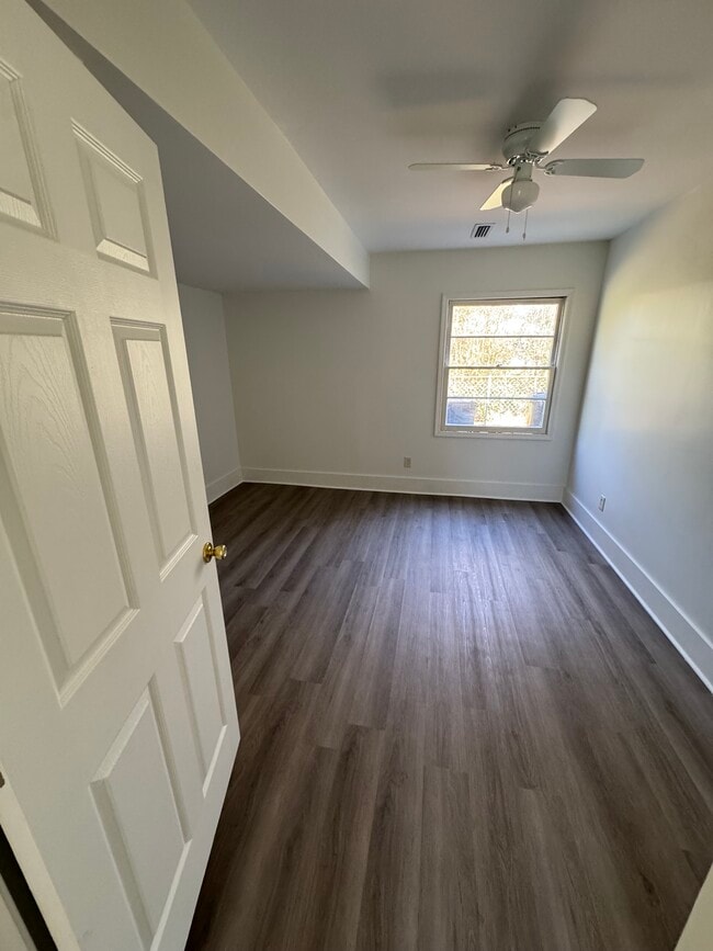 Photo - 1276 Denton Rd