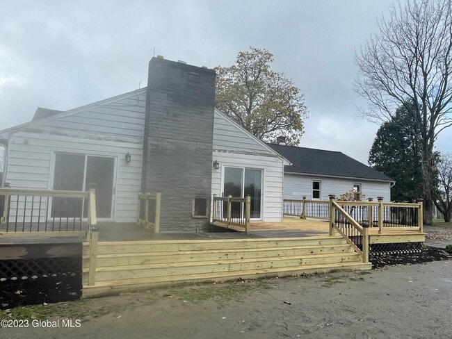 Photo - 154 Weatherwax Rd