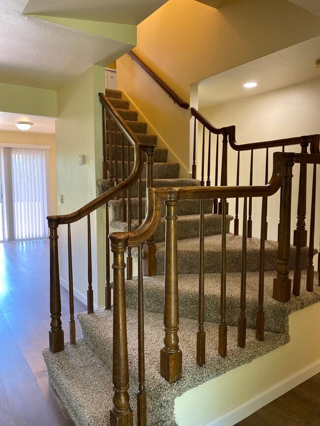 Photo - Coming Soon - Beautifully remodeled 5 bed/... House