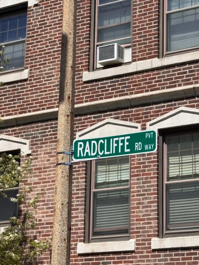 Photo - 6 Radcliffe Rd Unit 1