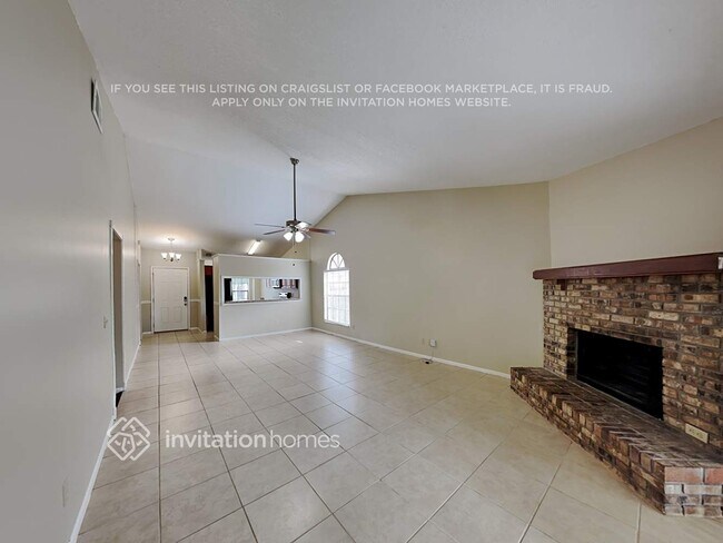 Photo - 1043 Burnett St