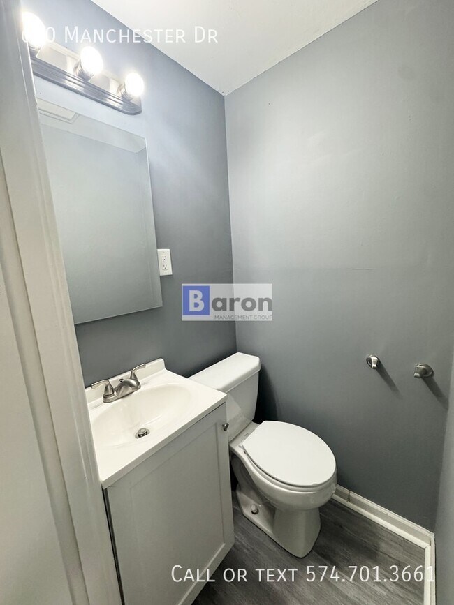 Photo - 610 Manchester Dr