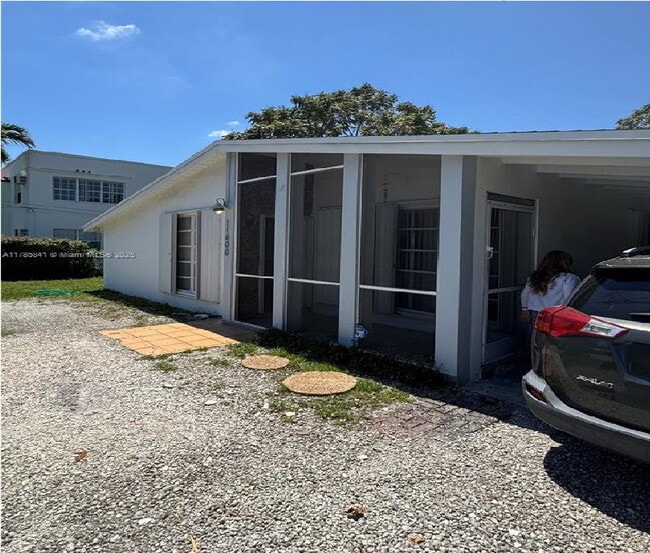 Photo - 11600 NE 6th Ave Casa