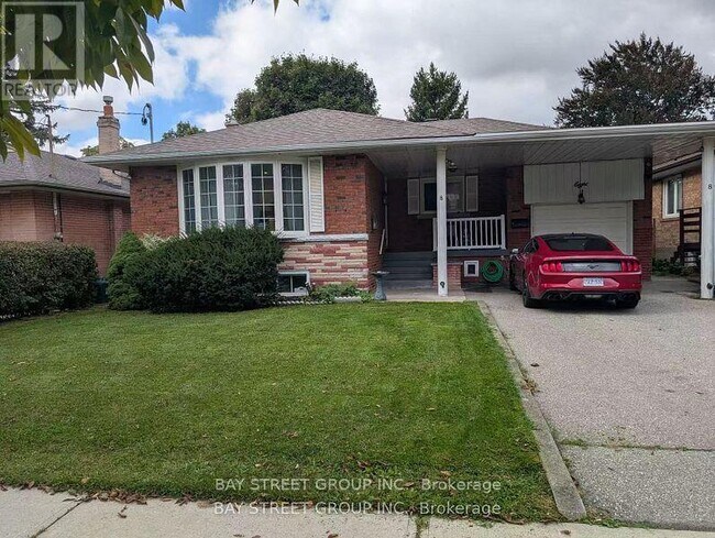 Photo - 8 Storey Crescent