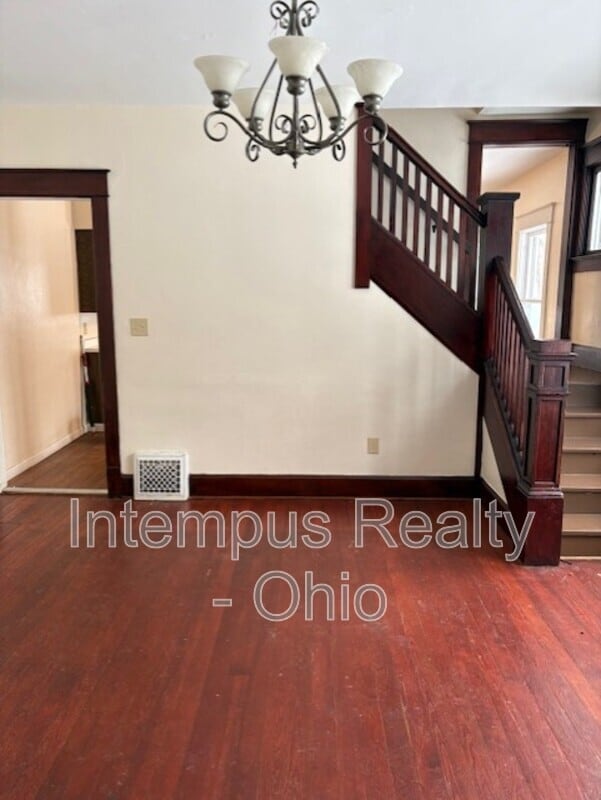 Photo - 241 Sexton St