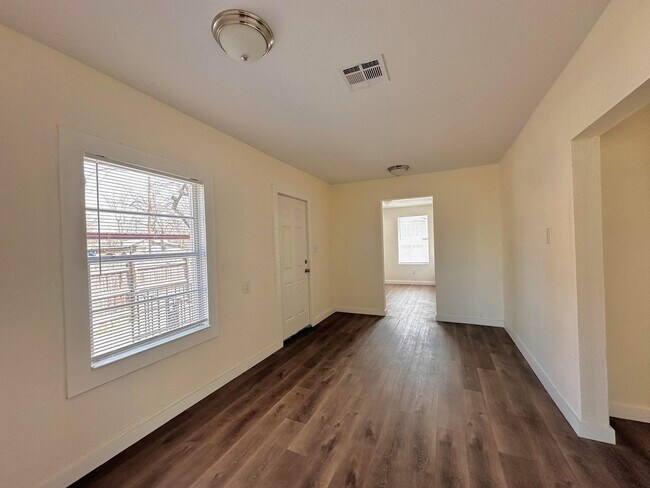 Photo - 3614 Erath Ave