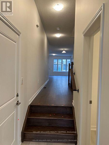 Photo - 1435 Watercress Wy