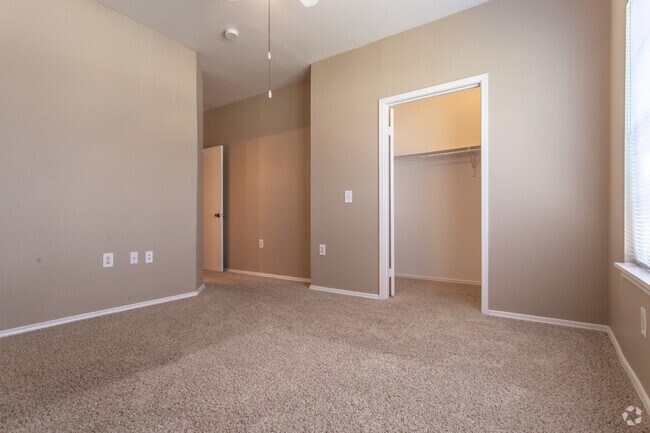 3 BR, 2 BA - 1207 SF - Pinnacle
