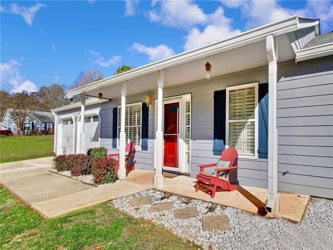 Photo - 3840 Forsythia Way