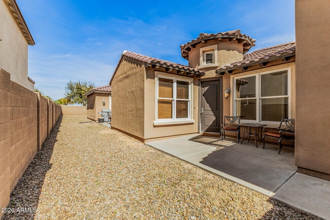 Photo - 2288 E Wisteria Dr