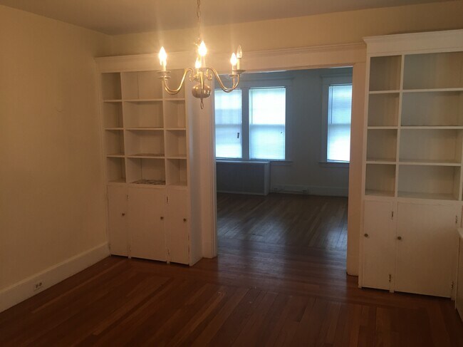 Photo - 162 Elm St Unit 2