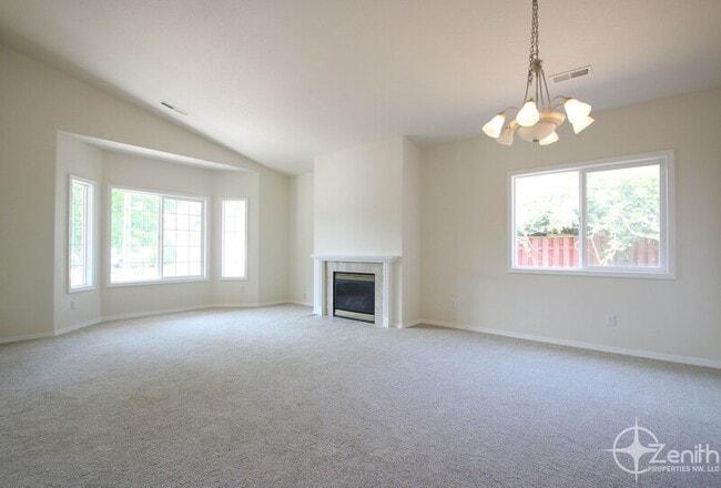 Photo - 18608 SE 13th Cir