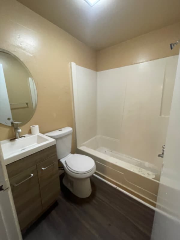 Photo - 422 Mitchell Ave