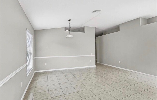 30237 Glenham Ct