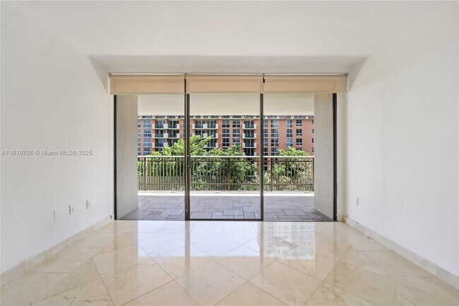 Photo - 2901 S Bayshore Dr