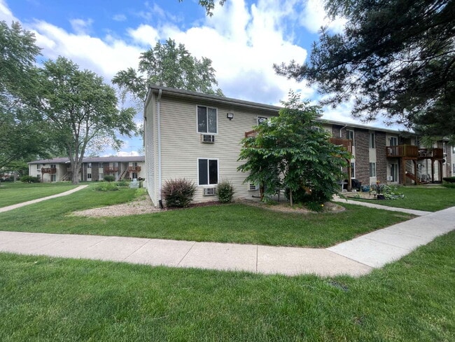 Private, End Unit - 2 Bed, 1 Bath Condo in... - Private, End Unit - 2 Bed, 1 Bath Condo in... Unidad Apt 201