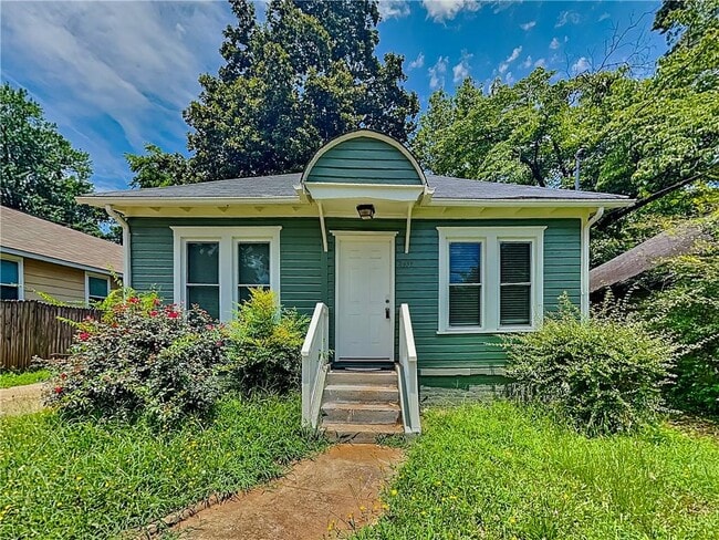 Building Photo - 2497 Lakewood Ave Rental