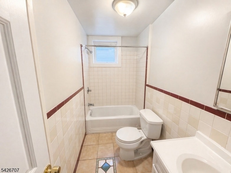 Photo - 119 N 11th St Unidad 2