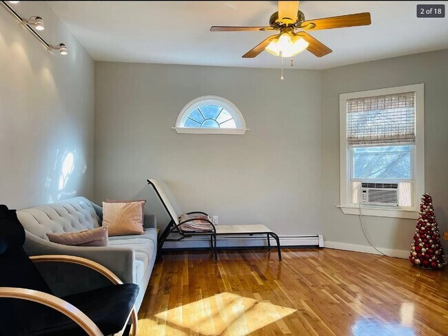Photo - 31 Irving St Unit 1
