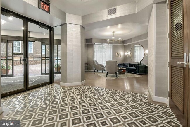 Photo - 1077 30th St NW Unit 508